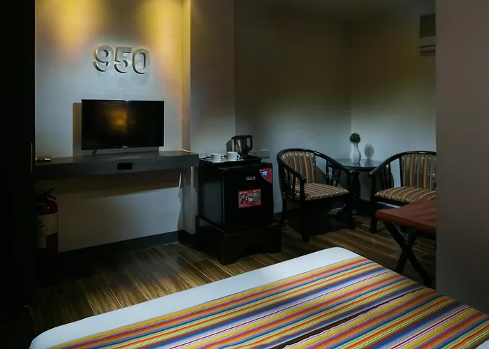 950 Condotel