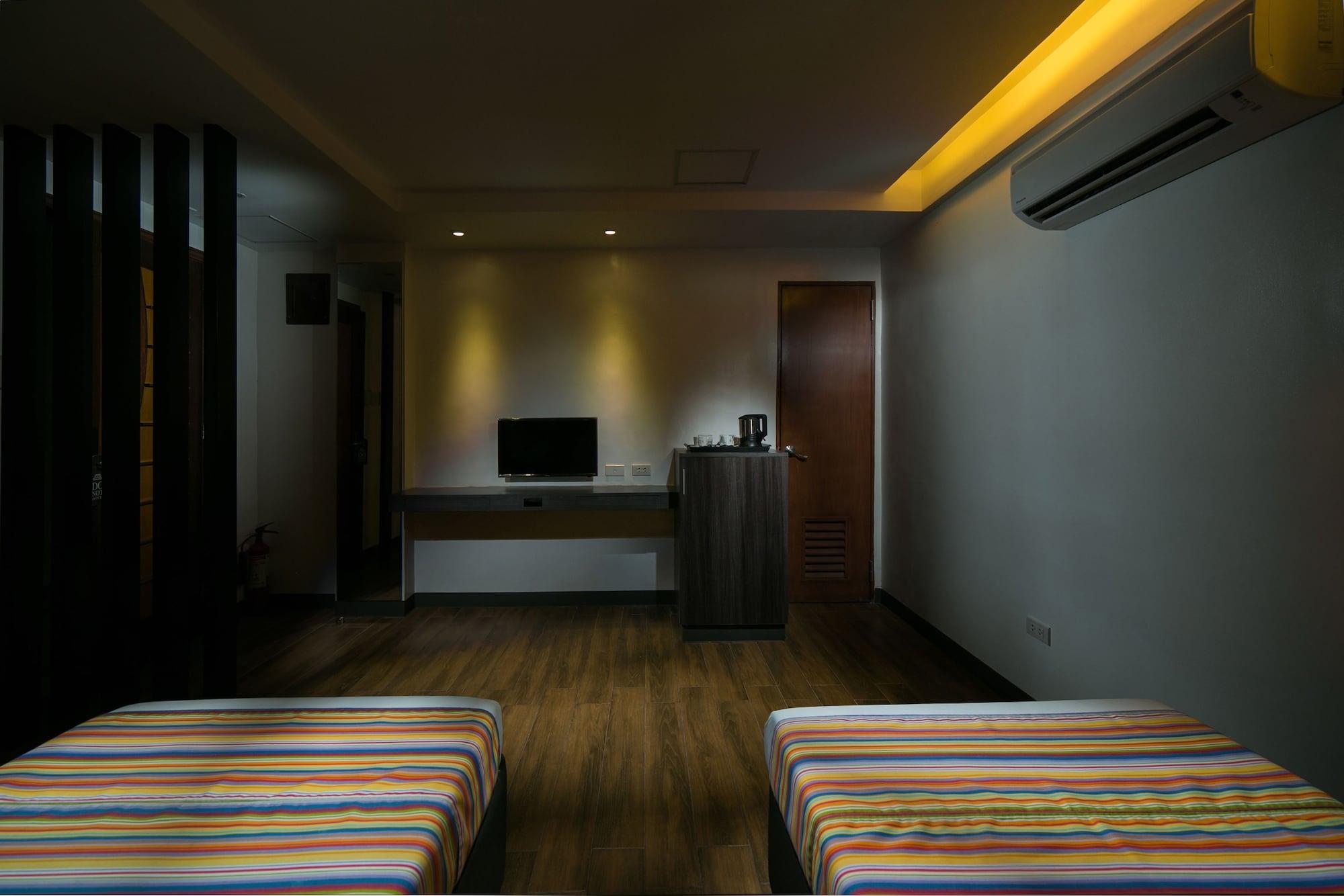 Apartment 950 Condotel Angeles