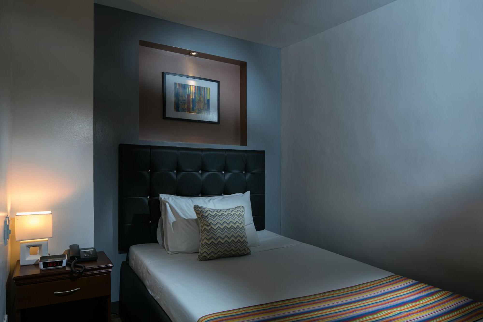 950 Condotel Apartment Angeles