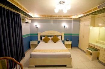 950 Condotel Angeles